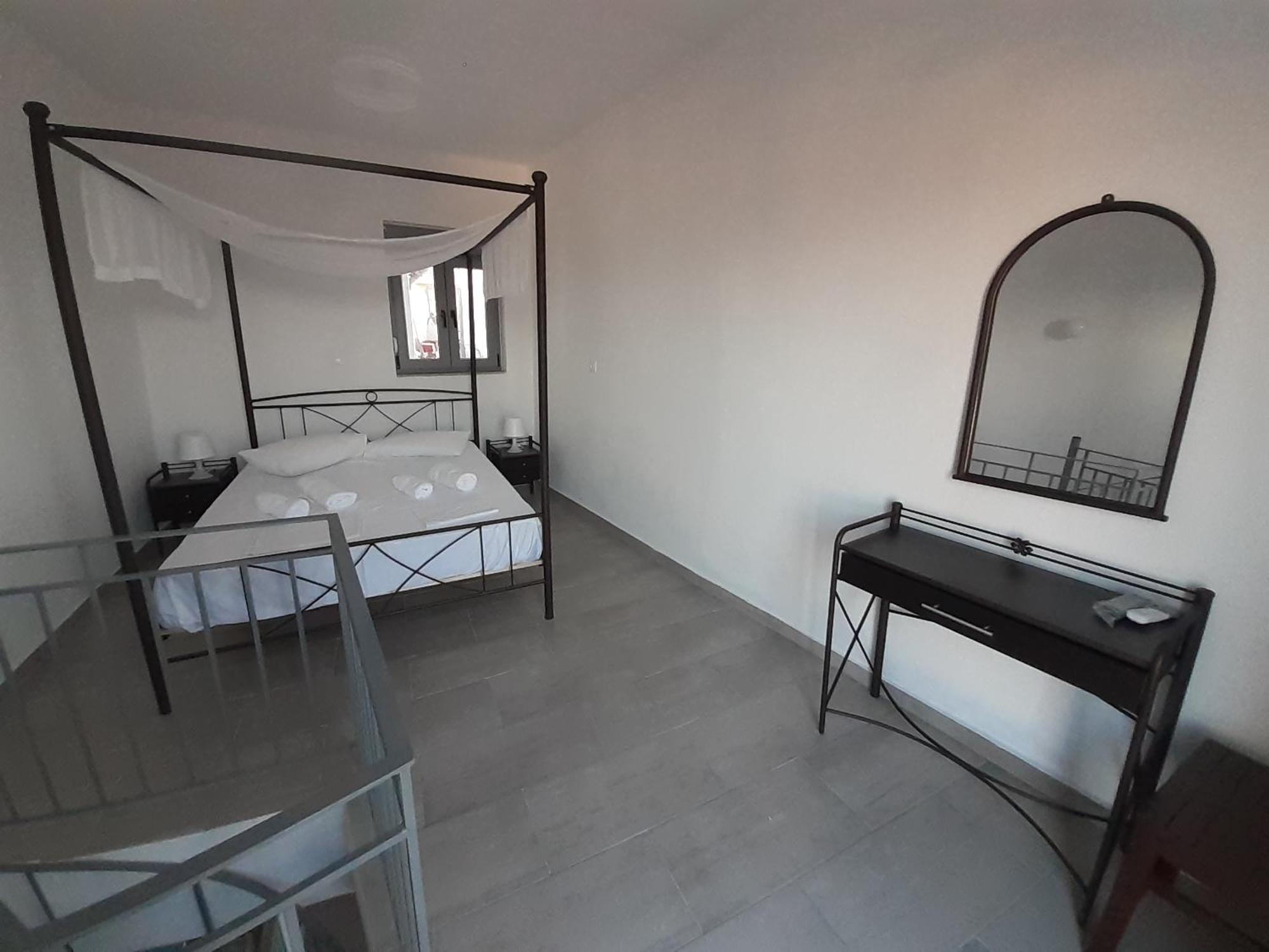 Angira - Koroni Apartments Luaran gambar