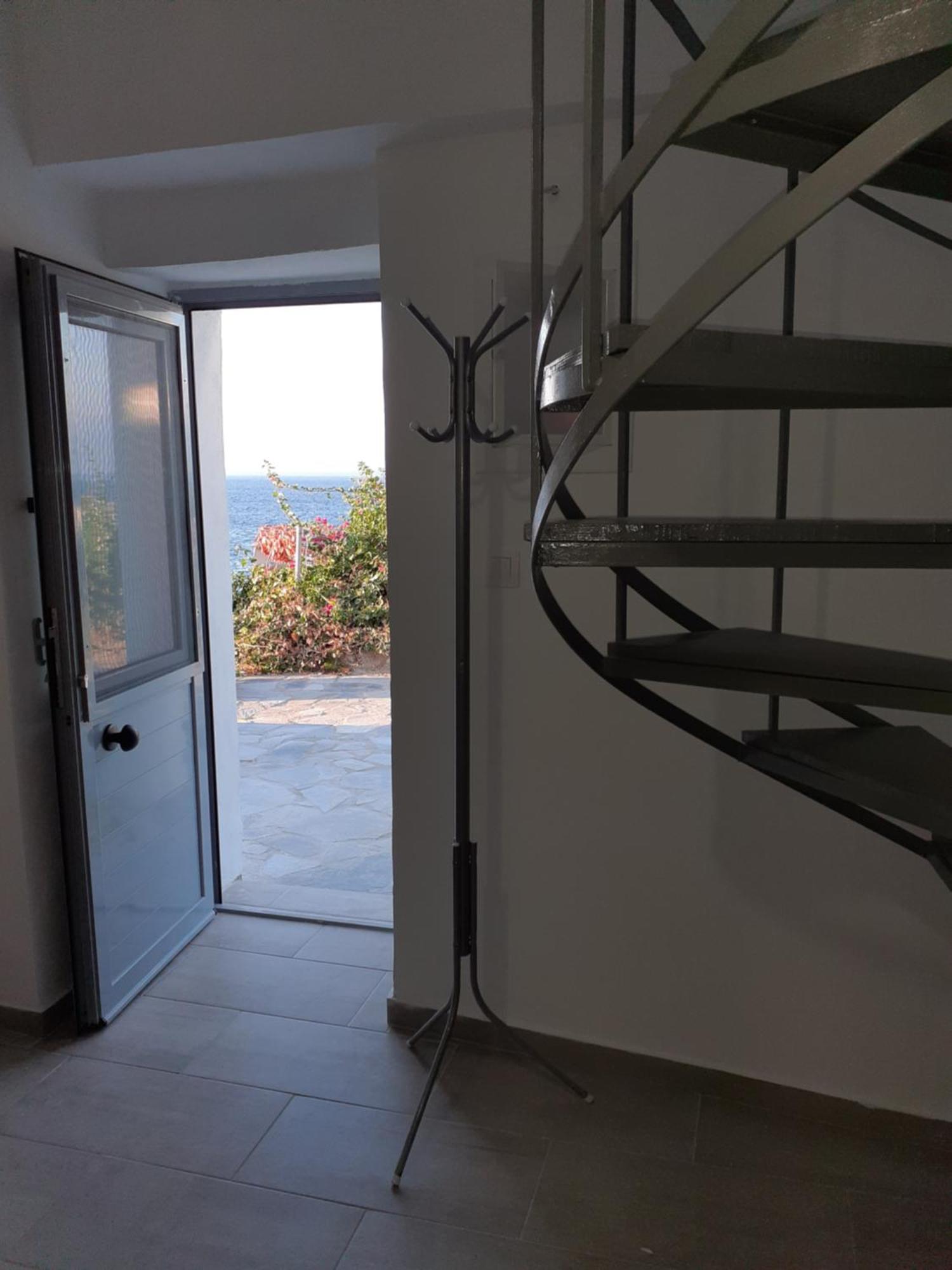 Angira - Koroni Apartments Luaran gambar