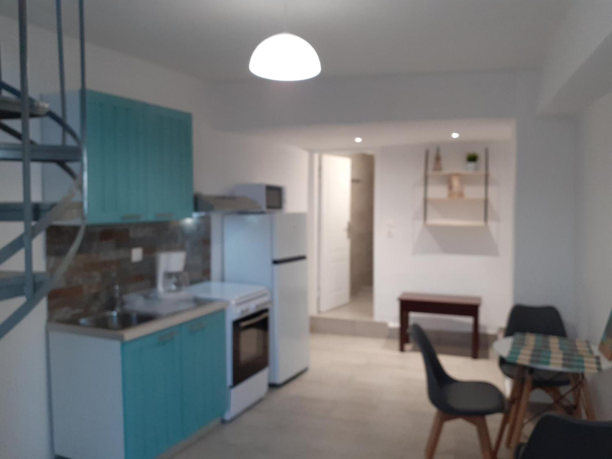 Angira - Koroni Apartments Luaran gambar