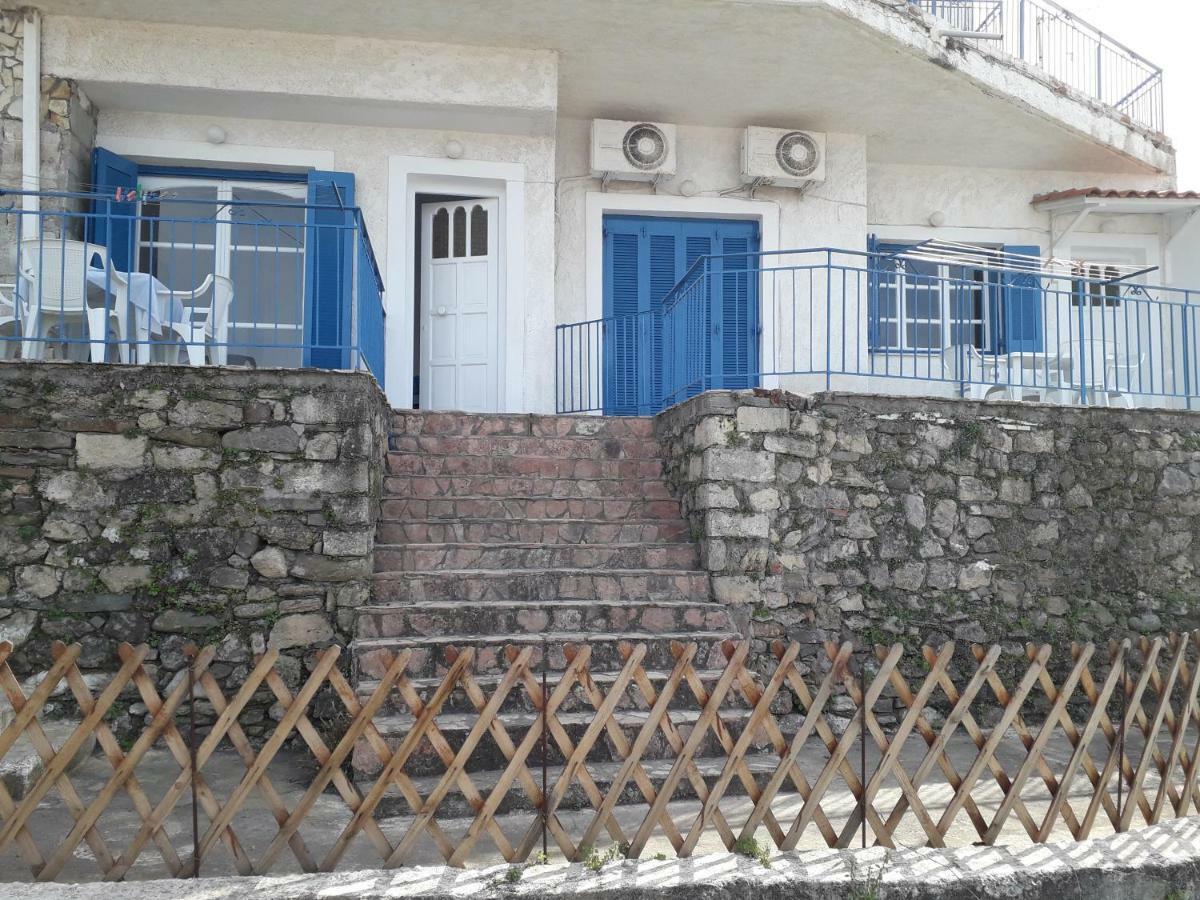 Angira - Koroni Apartments Luaran gambar