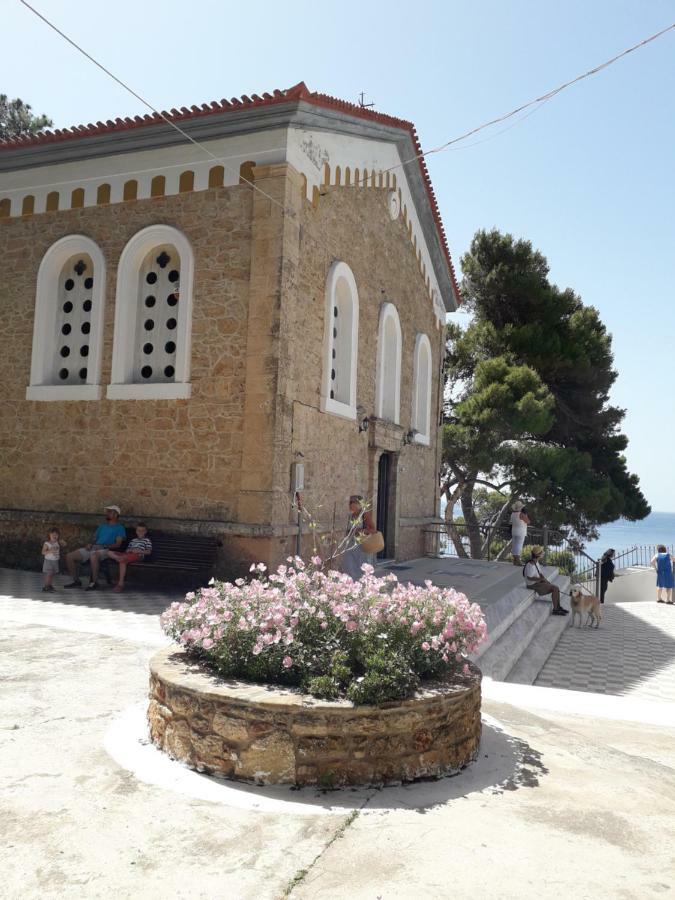 Angira - Koroni Apartments Luaran gambar