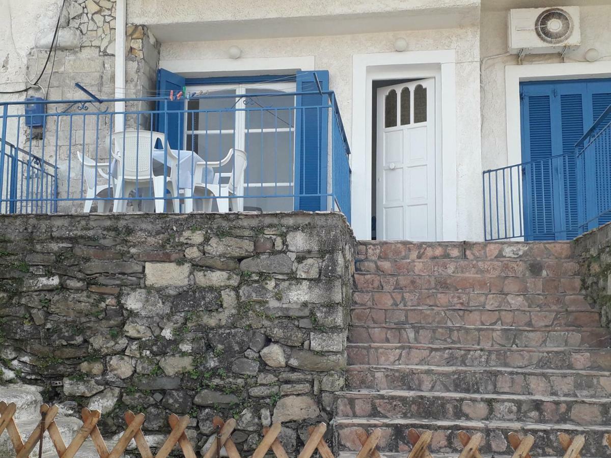 Angira - Koroni Apartments Luaran gambar