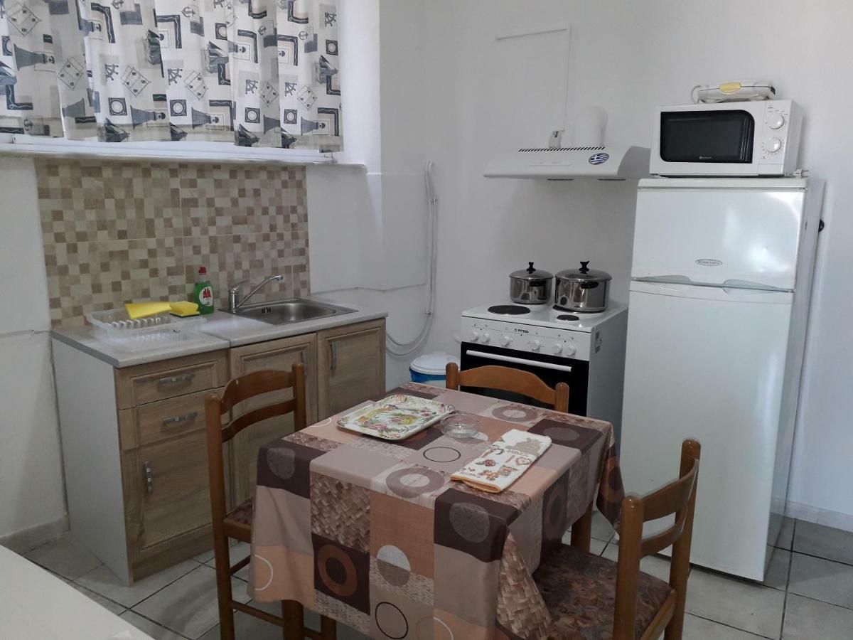 Angira - Koroni Apartments Luaran gambar
